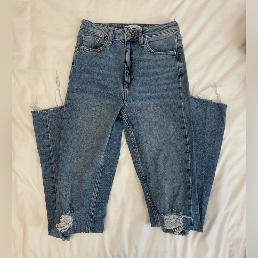 Zara Straight Leg raw hem jeans